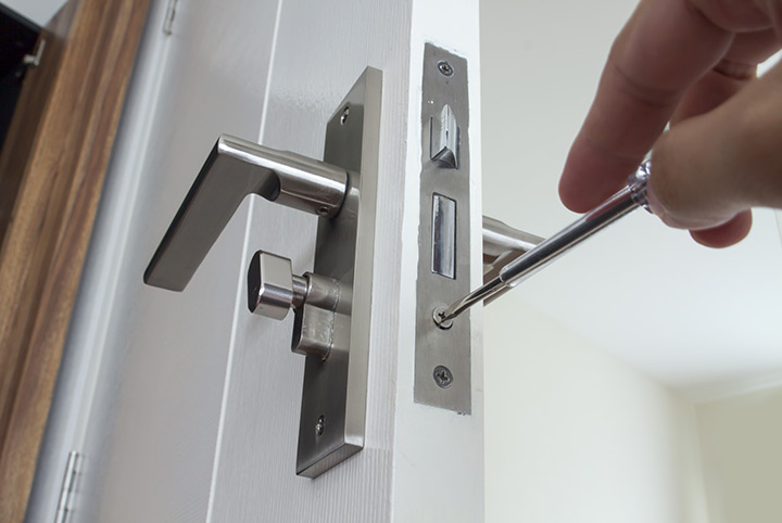 Our local locksmiths are able to repair and install door locks for properties in Stepney and the local area.